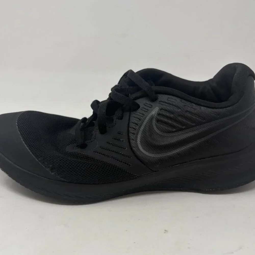 Nike Shoes Star Runner 2 GS Kids Size 4Y Triple Black AQ3542-003